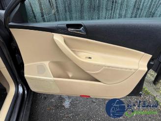 Volkswagen Passat Passat Variant (3C5), Combi, 2005 / 2010 2.0 FSI 16V picture 19