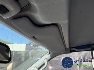 Toyota Hi-Ace  picture 13