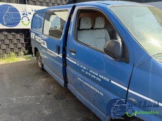 Toyota Hi-Ace  picture 10