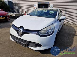 krockskadad bil auto Renault Clio Clio IV (5R), Hatchback 5-drs, 2012 / 2021 0.9 Energy TCE 90 12V 2013/7