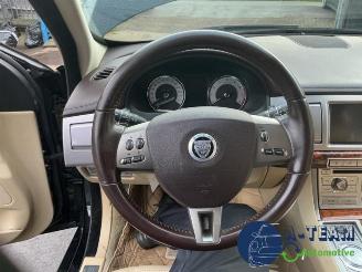 Jaguar XF XF (CC9), Sedan, 2008 / 2015 3.0 V6 24V picture 16