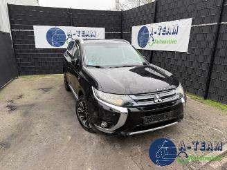 demontáž osobní automobily Mitsubishi Outlander Outlander (GF/GG), SUV, 2012 / 2022 2.0 16V PHEV 4x4 2015/10