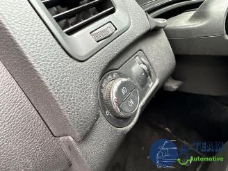 Opel Insignia Insignia Sports Tourer, Combi, 2008 / 2017 2.0 CDTI 16V 120 ecoFLEX picture 19