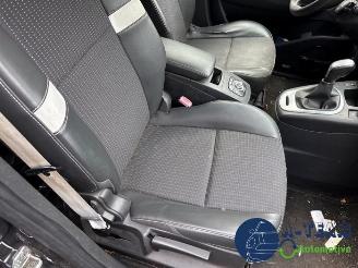 Renault Grand-scenic Grand Scenic III (JZ), MPV, 2009 / 2016 2.0 16V CVT picture 19