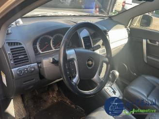 Chevrolet Captiva Captiva (C100), SUV, 2006 / 2011 3.2 V6 24V 4x4 picture 12