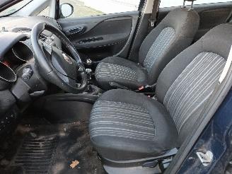 Fiat Punto Punto Evo (199) Hatchback 1.2 Euro 5 (169.A.4000(Euro 5)) [51kW]  (10-=
2009/02-2012) picture 10