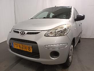Vaurioauto  passenger cars Hyundai I-10 i10 (F5) Hatchback 1.1i 12V (G4HG) [49kW]  (01-2008/12-2013) 2010/7