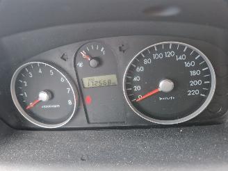 Hyundai Getz Getz Hatchback 1.4i 16V (G4EEG) [71kW]  (08-2005/12-2010) picture 2