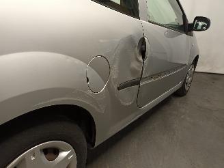 Subaru Legacy Legacy Wagon (BH) Combi 2.5 16V (EJ251) [115kW]  (12-1998/09-2003) picture 17