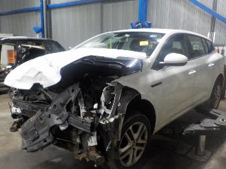 Autoverwertung Renault Mégane Megane IV Estate (RFBK) Combi 5-drs 1.2 Energy TCE 130 (H5F-408(H5F-F4=
)) [97kW]  (04-2016/...) 2017