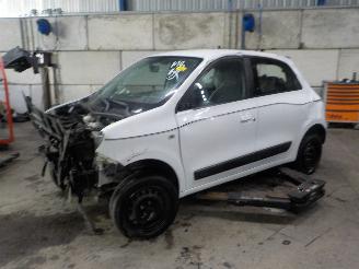 Démontage voiture Renault Twingo Twingo III (AH) Hatchback 5-drs 1.0 SCe 70 12V (H4D-400(H4D-A4)) [52kW=
]  (09-2014/...) 2016/4