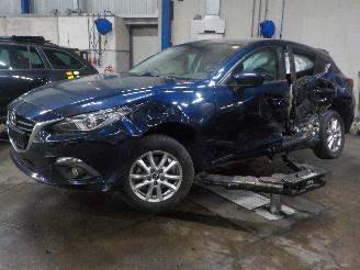 Purkuautot passenger cars Mazda 3 3 (BM/BN) Hatchback 2.0 SkyActiv-G 120 16V (PEY5) [88kW]  (09-2013/05-=
2019) 2015