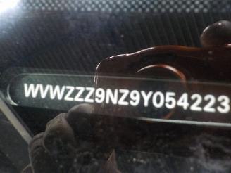 Volkswagen Polo Polo IV (9N1/2/3) Hatchback 1.4 16V (BUD) [59kW]  (05-2006/11-2009) picture 6