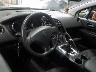 Peugeot 3008 3008 I (0U/HU) MPV 1.6 16V THP 155 (EP6CDT(5FV)) [115kW]  (06-2009/08-=
2016) picture 5