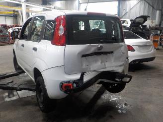Fiat Panda Panda/Pandina (312) Hatchback 0.9 TwinAir 65 (312.A.4000) [48kW]  (04-=
2012/...) picture 4