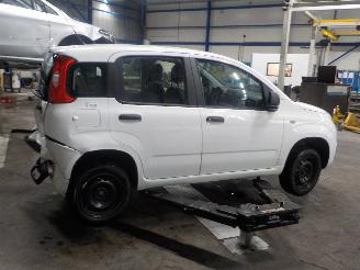 Fiat Panda Panda/Pandina (312) Hatchback 0.9 TwinAir 65 (312.A.4000) [48kW]  (04-=
2012/...) picture 3