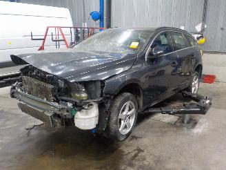 Autoverwertung Volvo V-60 V60 I (FW/GW) Combi 2.0 D4 16V (D4204T5(Euro 6)) [133kW]  (10-2013/12-=
2015) 2015