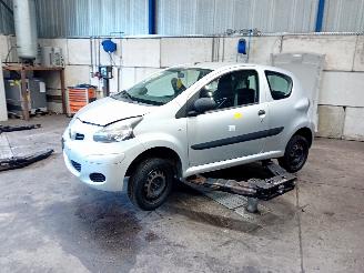 Autoverwertung Toyota Aygo Aygo (B10) Hatchback 1.0 12V VVT-i (1KR-FE) [50kW]  (07-2005/05-2014) 2009