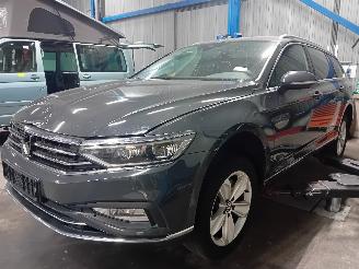 disassembly passenger cars Volkswagen Passat Passat Variant (3G5) Combi 2.0 R 16V 4Motion (DNFE) [206kW]  (05-2015/=
03-2024) 2021/4