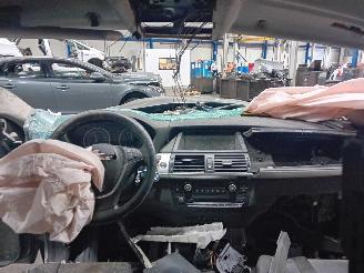 BMW X5 X5 (E70) SUV xDrive 35d 3.0 24V (N57-D30A) [180kW]  (04-2010/07-2013) picture 5