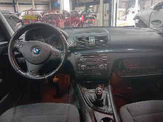 BMW 1-serie 1 serie (E87/87N) Hatchback 5-drs 116i 1.6 16V (N43-B16A) [90kW]  (09-=
2007/06-2011) picture 5