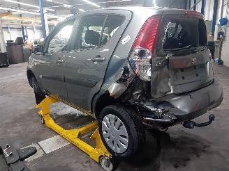 Suzuki Splash Splash MPV 1.2 16V (K12B) [63kW]  (01-2008/08-2010) picture 4