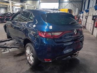 Renault Mégane Megane IV (RFBB) Hatchback 5-drs 1.2 Energy TCE 130 (H5F-408(H5F-F4)) =
[97kW]  (11-2015/...) picture 4