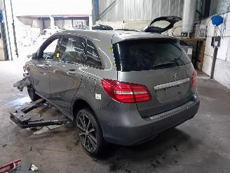 Mercedes B-klasse B (W246) Hatchback 1.6 B-200 BlueEFFICIENCY Turbo 16V (M270.910) [115k=
W]  (11-2011/12-2018) picture 4