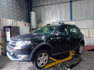 Vrakbiler auto Dacia Sandero Sandero II Hatchback 0.9 TCE 12V (H4B-411) [66kW]  (10-2012/...) 2014/0