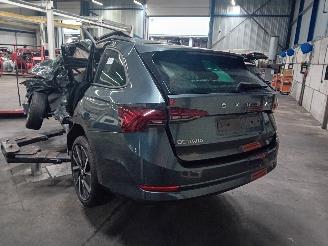 Skoda Octavia Octavia Combi (NXAC) Combi 5-drs 2.0 TDI 16V (DTTC) [110kW]  (09-2020/=
=2E..) picture 4