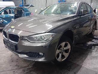 Salvage car BMW 3-serie 3 serie (F30) Sedan 320d 2.0 16V EfficientDynamicsEdition (N47-D20C) [=
120kW]  (11-2011/10-2018) 2012