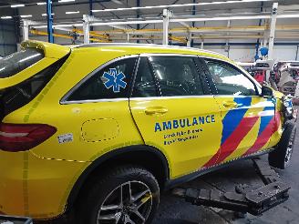 Mercedes GLC GLC (X253) SUV 2.2 220d 16V BlueTEC 4-Matic (OM651.921(Euro 6)) [125kW=
]  (06-2015/04-2019) picture 3