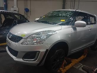 Dezmembrări autoturisme Suzuki Swift Swift (ZA/ZC/ZD) Hatchback 1.2 16V (K12B) [69kW]  (10-2010/04-2017) 2014