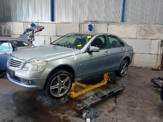 Salvage car Mercedes C-klasse C (W204) Sedan 2.2 C-200 CDI 16V BlueEFFICIENCY (OM651.913) [100kW]  (=
01-2011/...) 2010