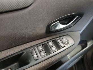 Renault Scenic Scénic III (JZ) MPV 1.4 16V TCe 130 (H4J-700(H4J-A7)) [96kW]  (02-20=
09/09-2016) picture 12