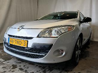 Avarii autoturisme Renault Mégane Megane III Grandtour (KZ) Combi 5-drs 1.4 16V TCe 130 (H4J-700(H4J-A7)=
) [96kW]  (05-2009/02-2016) 2012/3
