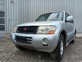Avarii autoturisme Mitsubishi Pajero Pajero Hardtop (V6/7) Terreinwagen 3.2 DI-D 16V (4M41) [118kW]  (04-20=
00/12-2006) 2004/4