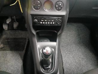 Citroën C3 C3 (SC) Hatchback 5-drs 1.4 (TU3AE5(KFT)) [54kW]  (11-2009/09-2016) picture 20