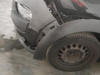 Citroën C4 C4 Cactus (0B/0P) Hatchback 5-drs 1.2 PureTech 82 12V (EB2F(HMZ)) [60k=
W]  (09-2014/...) picture 19