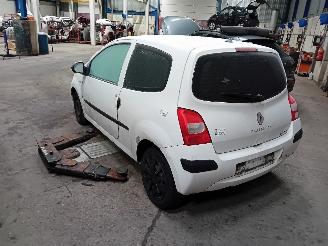 Renault Twingo Twingo II (CN) Hatchback 3-drs 1.2 (D7F-800(Euro 4)) [43kW]  (03-2007/=
09-2014) picture 4