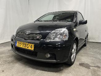 Vaurioauto  passenger cars Toyota Yaris Yaris (P1) Hatchback 1.5 TS 16V VVT-i (1NZFE) [77kW]  (01-2003/11-2005=
) 2004/4