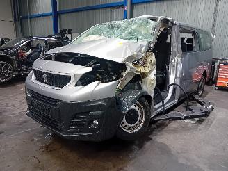 Vrakbiler auto Peugeot Traveller Traveller MPV 1.5 BlueHDi 120 (DV5RUC(YHV)) [88kW]  (06-2018/04-2025) 2020