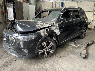 Salvage car Mercedes  EQB (X243) SUV 300 4-Matic (EM780.200) [168kW]  (12-2021/...) 2022/2