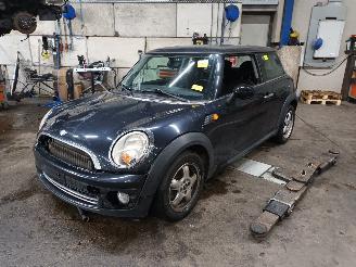 Vrakbiler auto Mini Mini Mini (R56) Hatchback 1.4 16V One (N12-B14A) [70kW]  (11-2006/03-2010) 2007/8