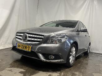 uszkodzony samochody osobowe Mercedes B-klasse B (W246/W242) Hatchback 1.6 B-180 BlueEFFICIENCY Turbo 16V (M270.910) =
[90kW]  (11-2011/12-2018) 2012/9