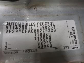 Peugeot 107 107 Hatchback 1.0 12V (384F(1KR)) [50kW]  (06-2005/05-2014) picture 6