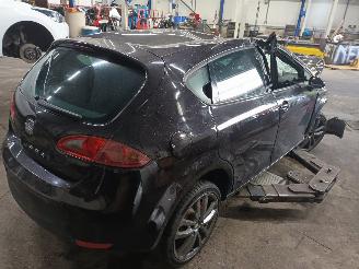 Seat Leon Leon (1P1) Hatchback 5-drs 2.0 TFSI Cupra 16V (BWJ) [177kW]  (11-2006/=
05-2011) picture 3
