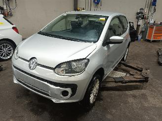 demontáž osobní automobily Volkswagen Up! Up! (121) Hatchback 1.0 12V 60 (CHYE) [44kW]  (08-2011/08-2020) 2013/1