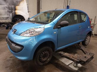 rozbiórka samochody osobowe Peugeot 107 107 Hatchback 1.0 12V (384F(1KR)) [50kW]  (06-2005/05-2014) 2006/2