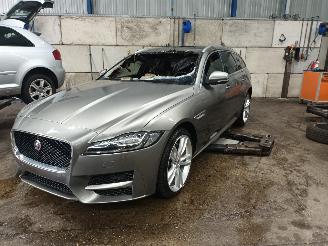 Démontage voiture Jaguar XF XF Sportbrake Combi 2.0 D 25d 16V AWD (204DTA(AJ20D4)) [177kW]  (07-20=
17/...) 2017/9